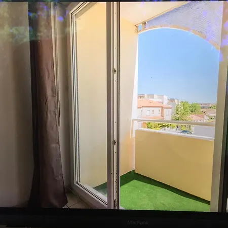 : Magnifique Studio Ensoleillee Apartment